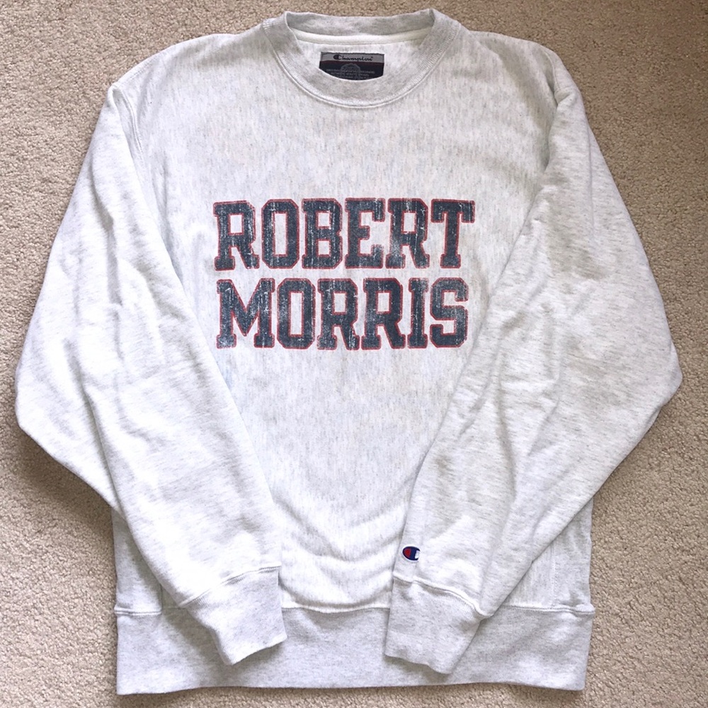 Medium Robert Morris University Sweatshirt